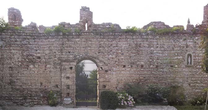 COMPLETION OF THE RESTORATION OF THE CASTLE AND THE COMPLEX “DELLE GRAZIE”