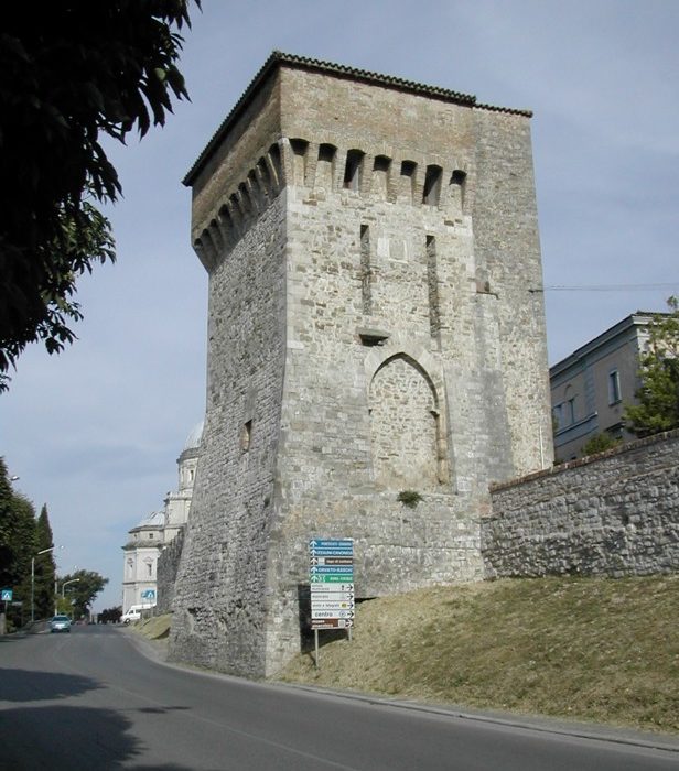 LAVORI DI RESTAURO CONSERVATIVO E CONSOLIDAMENTO DELLE MURA URBICHE DELLA CITTA' DI TODI