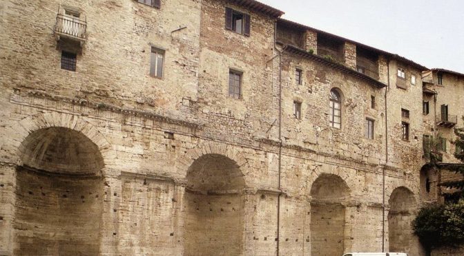 <span lang ="it">Lavori in Archeologia a Todi</span>